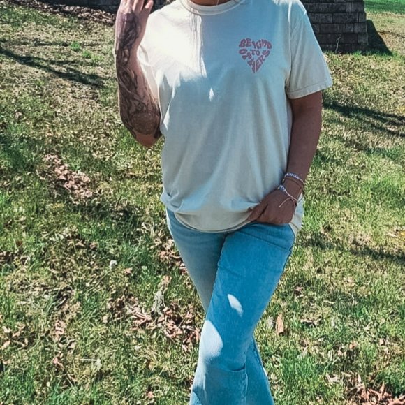 Be Kind To Others Oversized Tee - Picture 10 of 10